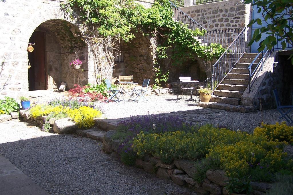 Bed and Breakfast Salomony Chambre D'Hotes Marcols-les-Eaux Exterior foto