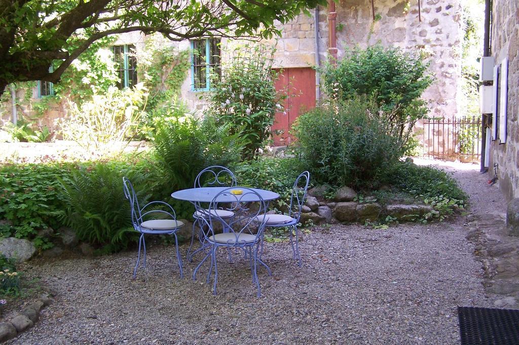 Bed and Breakfast Salomony Chambre D'Hotes Marcols-les-Eaux Exterior foto